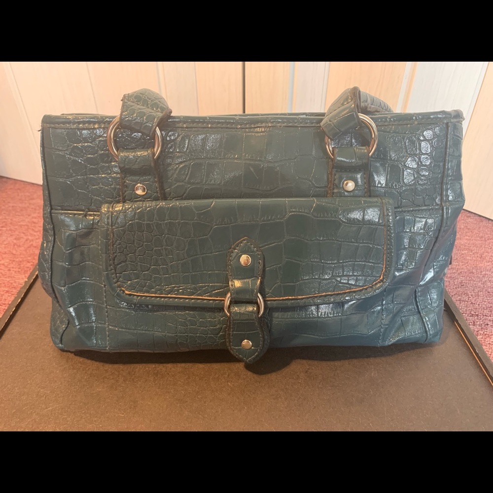 Teal Croft & Barrow Crocodile Purse
